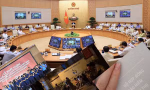 Tin nổi bật tuần 3-9/7: Các sai phạm trong bán bảo hiểm qua ngân hàng của 4 tập đoàn lớn; Công ty tổ chức Concert Blackpink xin lỗi vụ bản đồ 'đường lưỡi bò'