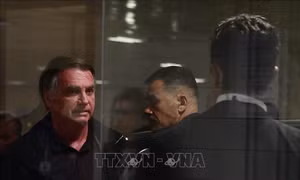 Cựu Tổng thống Brazil Jair Bolsonaro bị bắt giữ