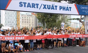 Hơn 24.000 người tham gia chạy bộ gây quỹ nghiên cứu ung thư