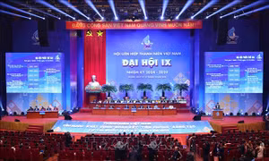 Vươn lên góp sức cùng dân tộc, vững bước vào kỷ nguyên mới
