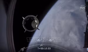 NASA phóng tàu Dragon phiên bản đầu tiên được nâng cấp khoang chở hàng 