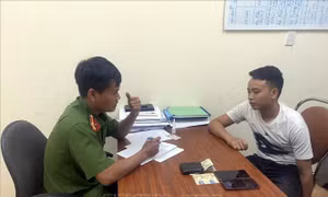 Bắt đối tượng dùng súng cướp cửa hàng Thế giới di động ở Vĩnh Phúc