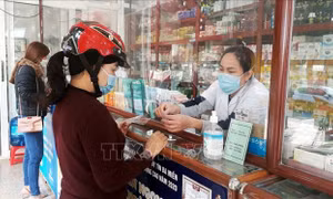Dự báo tăng trưởng lợi nhuận doanh nghiệp dược giảm tốc
