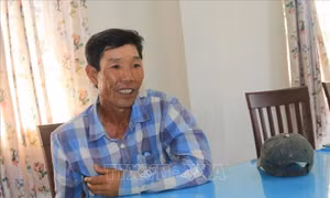 Khởi tố, bắt tạm giam 2 đối tượng vụ vận chuyển ngoại tệ qua biên giới