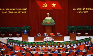 Thông cáo báo chí về ngày làm việc thứ ba Hội nghị Trung ương 3, khóa XIV