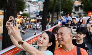 Thành phố Hồ Chí Minh đón số lượng du khách tăng mạnh dịp Tết