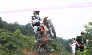 Hấp dẫn Giải đua mô tô địa hình 'Than Uyen Enduro Challenge Cup 2024'
