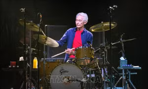 Charlie Watts - 'hòn đá tảng' của ban nhạc huyền thoại The Rolling Stones