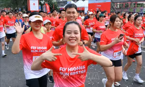 8.000 vận động viên tham dự Giải chạy AirAsia RedRun Đà Nẵng 2026