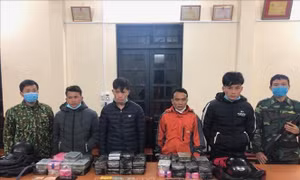 Phá chuyên án ma túy lớn, thu giữ 100 bánh heroin tại Lào Cai
