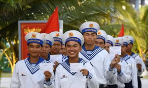 Lựa chọn mở đầu nhiệm kỳ mới