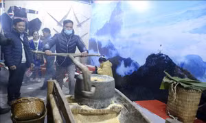 'Rực rỡ sắc màu Lai Châu' tại Hà Nội