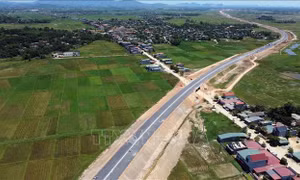 Những khó khăn cản tiến độ thi công cao tốc Bắc - Nam