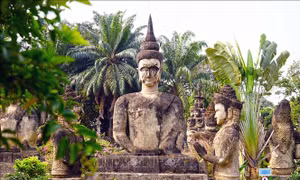 Lào sẽ miễn thị thực cho du khách Trung Quốc