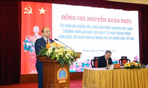 Chủ tịch nước Nguyễn Xuân Phúc làm việc với Ban Cán sự Đảng TAND tối cao