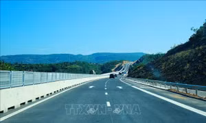 Chính thức thu phí 5 dự án thành phần cao tốc Quảng Ngãi - Nha Trang