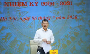 Thủ tướng: Phong trào thi đua, khen thưởng phải gắn với việc hoàn thành các mục tiêu, nhiệm vụ cụ thể