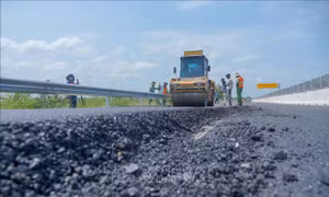Tạm dừng khai thác đoạn cao tốc Hậu Giang - Cà Mau từ 13 giờ ngày 16/3