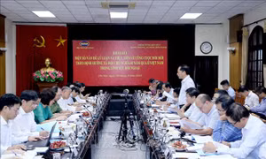 Bộ Ngoại giao làm việc với Đoàn khảo sát của Nhóm 4 tổng kết 40 năm đổi mới