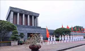 Lễ chào cờ đặc biệt tại Quảng trường Ba Đình 