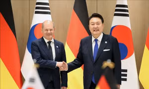 Thủ tướng Đức Olaf Scholz thăm Khu phi quân sự liên Triều