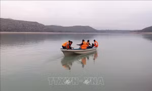 Lật thuyền ở Pakistan khiến ít nhất 10 trẻ em thiệt mạng