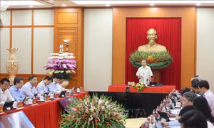 Tổng Bí thư Tô Lâm: Phải lấy việc tháo gỡ điểm nghẽn thể chế làm nhiệm vụ đột phá hàng đầu