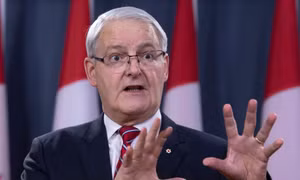 Điện mừng Bộ trưởng Ngoại giao Canada