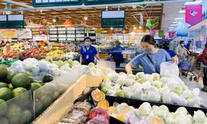 Giá cả ổn định trong ngày mùng 1 Tết