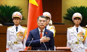Hình ảnh Lễ tuyên thệ và phát biểu nhậm chức của Thủ tướng Lê Minh Hưng