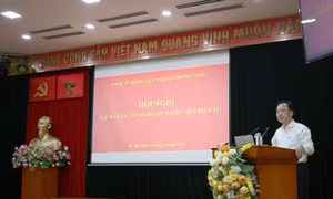 Thực hiện chuyển đổi số và ứng dụng công nghệ thông tin vào hoạt động công tác đảng