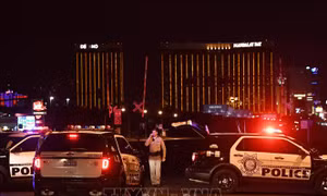 Các nạn nhân vụ xả súng tại sòng bạc Mandalay Bay được bồi thường 800 triệu USD