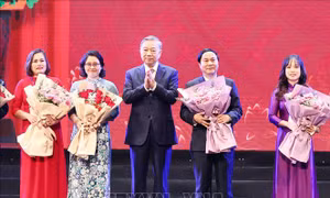 Tổng Bí thư Tô Lâm dự gặp mặt đại diện nhà giáo, cán bộ quản lý giáo dục