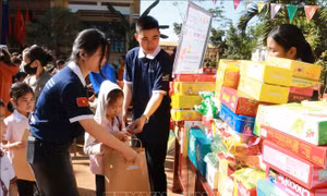 Chương trình 'Tháng Ba biên giới' hướng đến người dân khó khăn