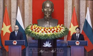 Chủ tịch nước Lương Cường và Tổng thống Bulgaria gặp gỡ báo chí