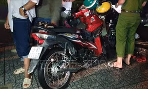 Triều cường dâng cao, một phụ nữ mất phương hướng lao xe xuống hồ tử vong