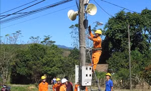 Thắp sáng những đường quê vùng sâu