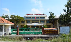 Tăng cường cơ sở điều trị cho bệnh nhân COVID-19 nặng và nguy kịch