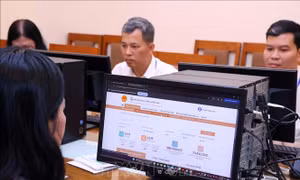 Ban hành Sổ tay hướng dẫn triển khai Kế hoạch số 02 về thúc đẩy chuyển đổi số liên thông, đồng bộ
