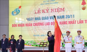 Chủ tịch Quốc hội: Xây dựng nền tài chính Việt Nam hội nhập, lành mạnh và bền vững