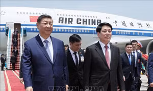 Tổng Bí thư, Chủ tịch nước Trung Quốc Tập Cận Bình đến Hà Nội, bắt đầu chuyến thăm cấp Nhà nước tới Việt Nam