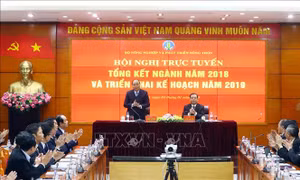 Thủ tướng Nguyễn Xuân Phúc: Ngành nông nghiệp cần xóa bỏ những thể chế lạc hậu