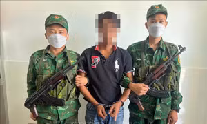 Bộ đội Biên phòng Cà Mau liên tiếp bắt giữ các vụ mua bán, tàng trữ ma túy