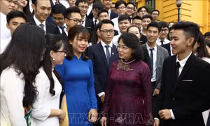 Nhân lên những 'Sao Tháng Giêng' và 'Sinh viên 5 tốt'