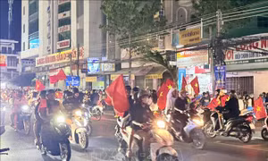 Chung kết lượt đi ASEAN Cup 2026: Rực sắc đỏ mừng chiến thắng của đội tuyển Việt Nam