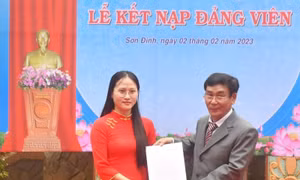 Tự hào là Đảng viên - Bài cuối: 'Hạt giống đỏ' nảy 'mầm xanh'