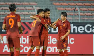 AFF Cup 2022: Thái Lan và Campuchia ra quân thắng lợi