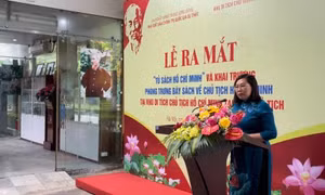 Ra mắt 'Tủ sách Hồ Chí Minh' và khai trương Phòng trưng bày sách về Chủ tịch Hồ Chí Minh