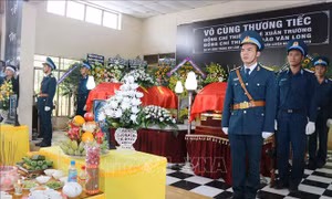 Tổ chức trọng thể lễ viếng và truy điệu hai phi công hy sinh tại Khánh Hòa