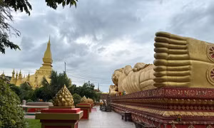 Du ký đất Lào - Bài 2: Những sắc màu Viêng Chăn